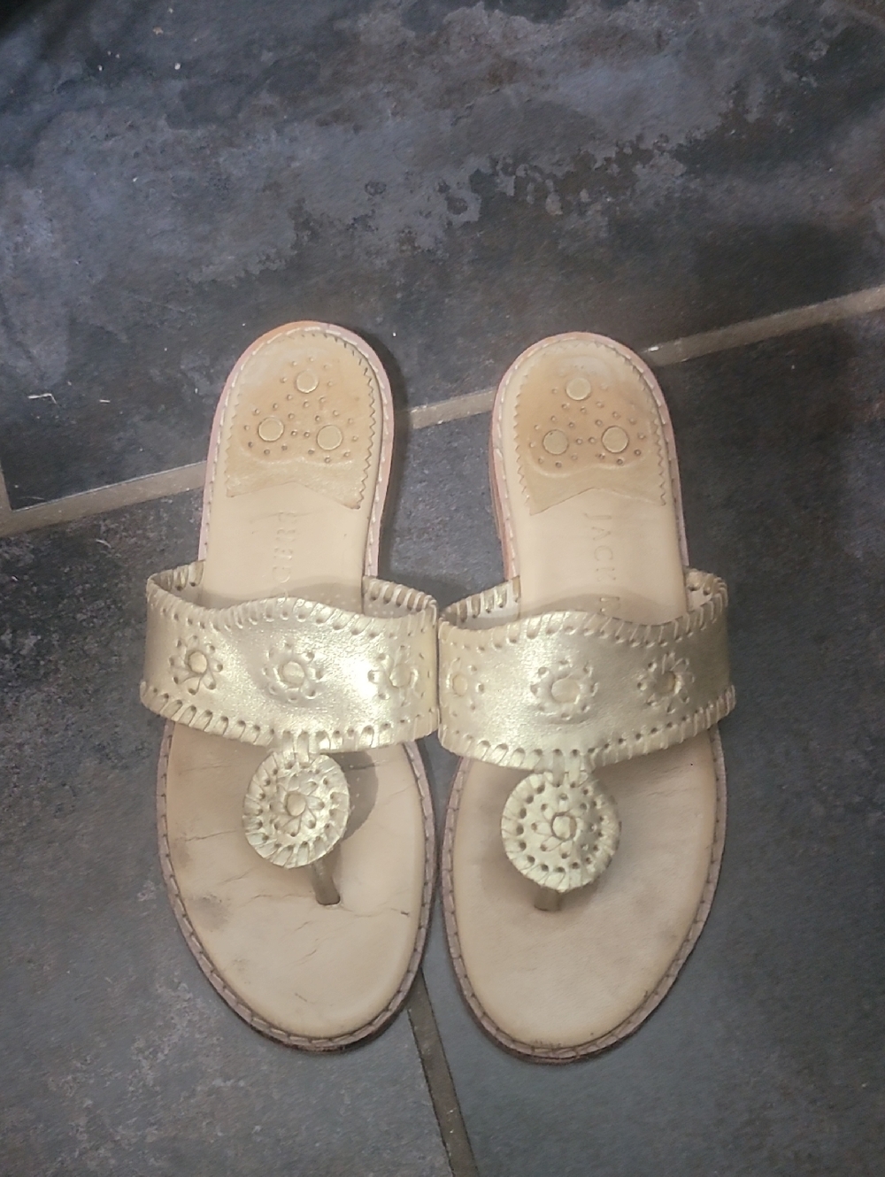Jack Rogers Flat Sandal Platinum Gold Leather Size 7 Women - Picture 4 of 4